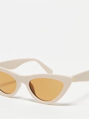 NEW Aire cat eye sunglasses